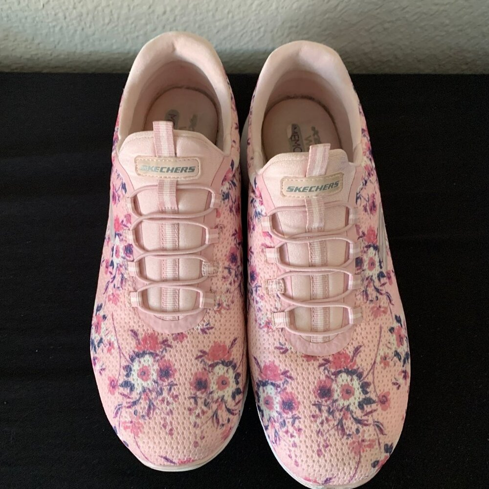Skechers Washable Slip-On Bungee Summit Sneakers - Calm Harmony Size 9 Wide